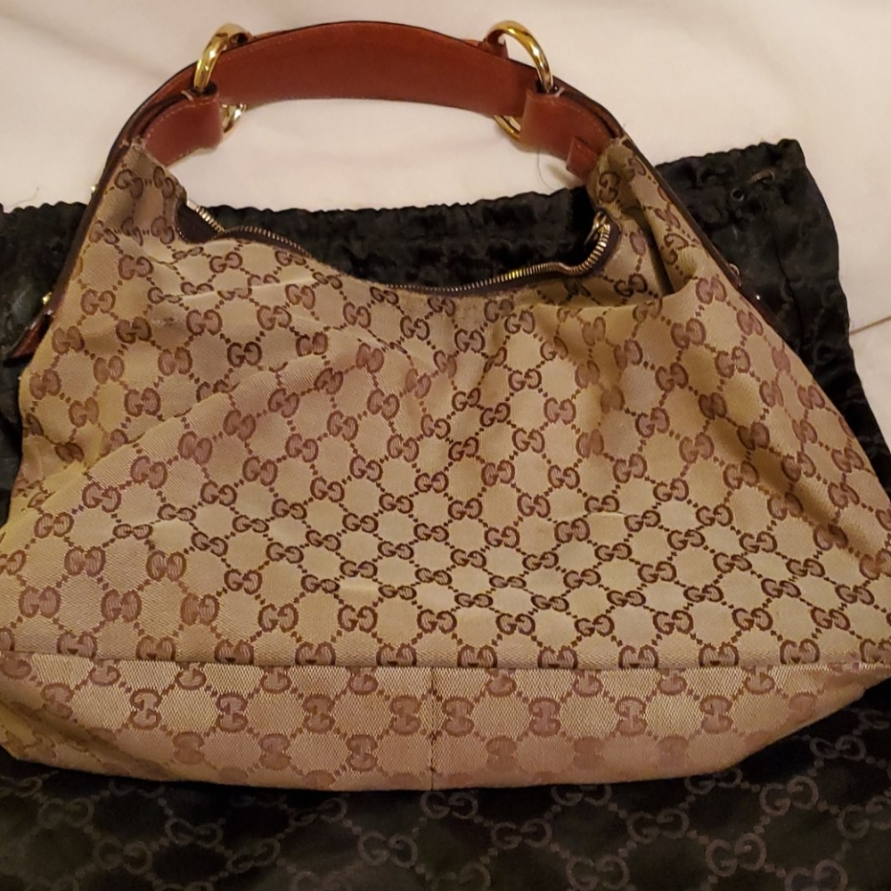 Gucci Horsebit handbag